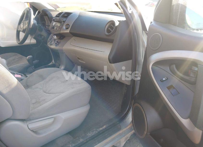 Photo 5 of 2006 Toyota Rav4 LIMITED V6 (VIN JTMBK31V766001974)