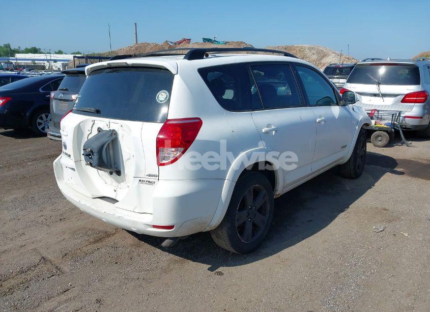 Photo 4 of 2006 Toyota Rav4 SPORT V6 (VIN JTMBK32V665000738)