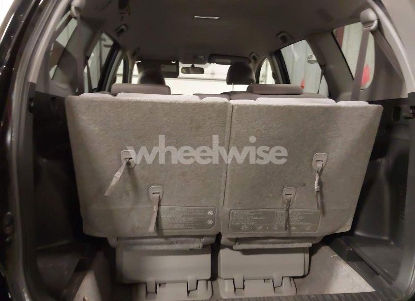 Photo 17 of 2007 Toyota Rav4 BASE V6 (VIN JTMBK35V675016242)