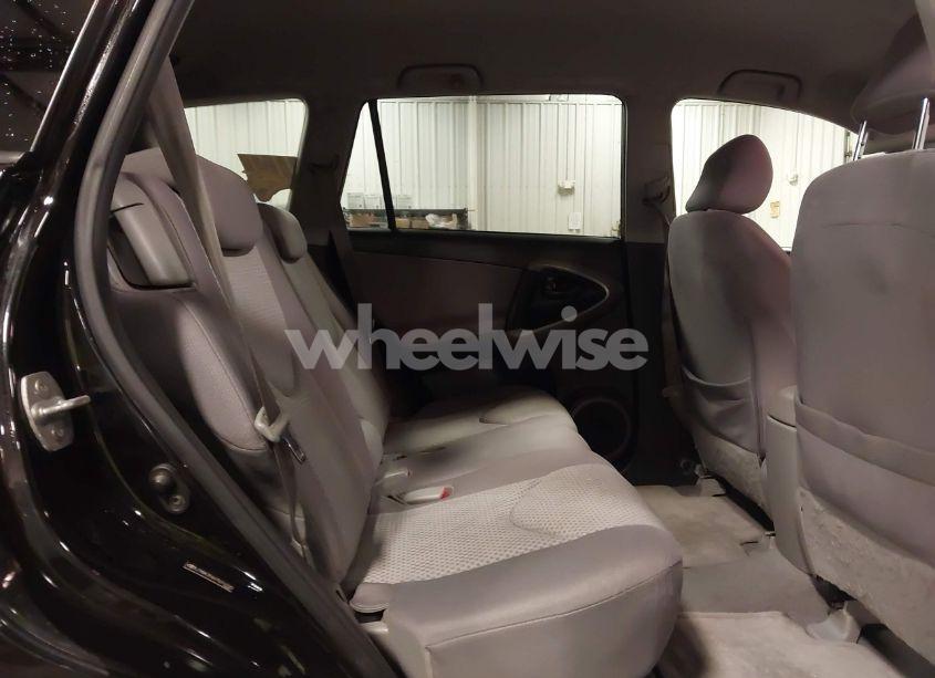 Photo 8 of 2007 Toyota Rav4 BASE V6 (VIN JTMBK35V675016242)