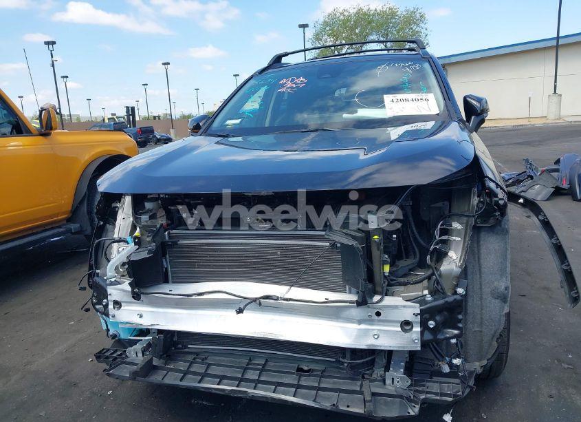 Photo 13 of 2024 Toyota Rav4 XLE PREMIUM (VIN JTMC1RFV0RJ027160)