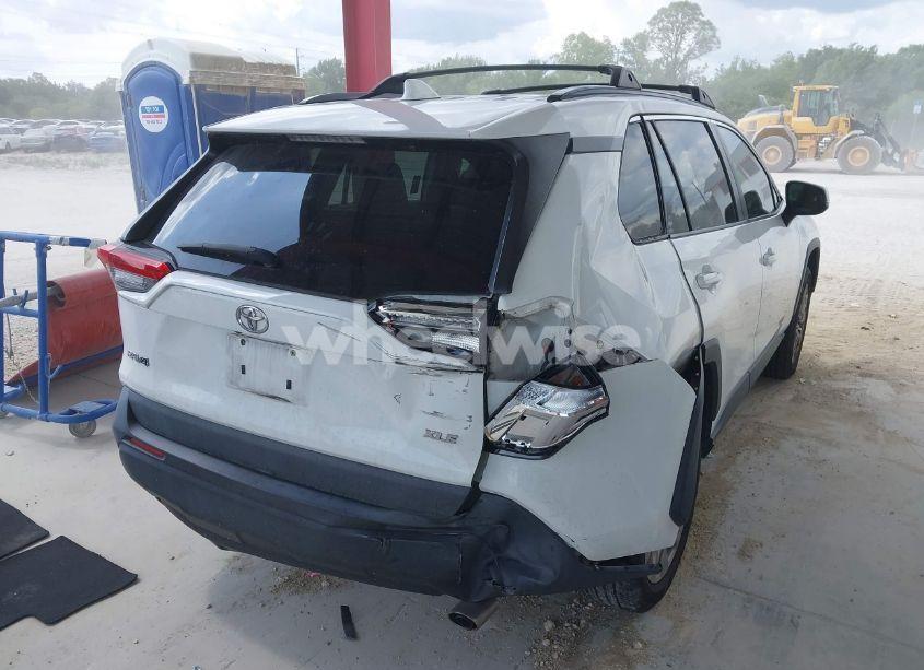 Photo 4 of 2019 Toyota Rav4 XLE PREMIUM (VIN JTMC1RFV2KD504756)