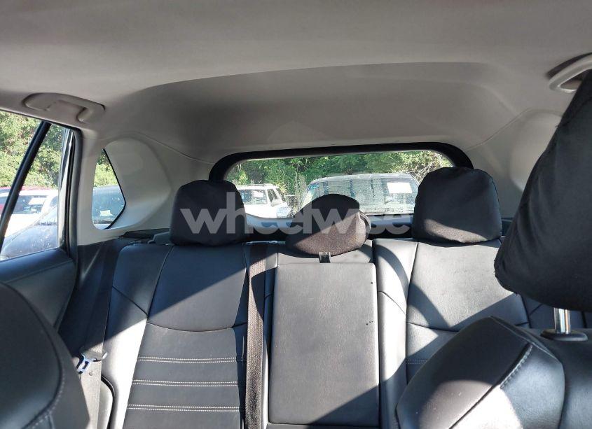 Photo 18 of 2019 Toyota Rav4 XLE PREMIUM (VIN JTMC1RFV3KD020854)