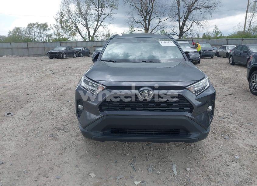 Photo 12 of 2020 Toyota Rav4 XLE PREMIUM (VIN JTMC1RFV4LD044470)