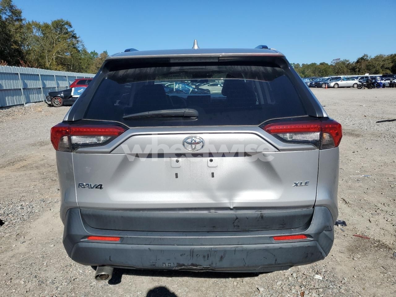 Photo 6 of 2023 TOYOTA RAV4 XLE PREMIUM (VIN JTMC1RFV4PD100607)