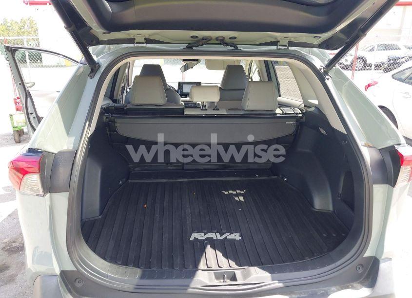 Photo 18 of 2019 Toyota Rav4 XLE PREMIUM (VIN JTMC1RFV5KD014585)