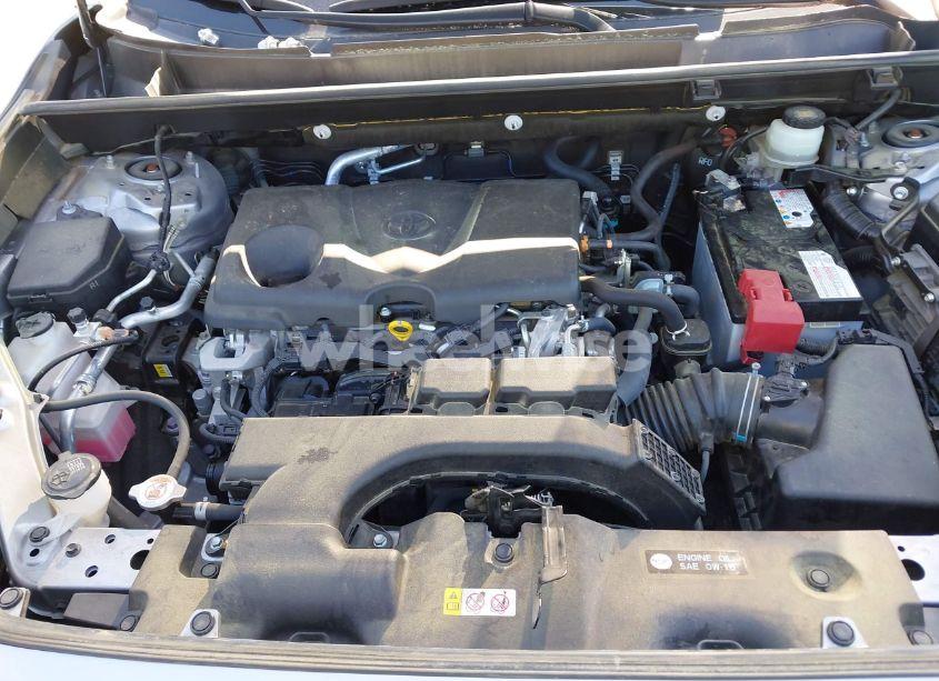 Photo 10 of 2020 Toyota Rav4 XLE PREMIUM (VIN JTMC1RFV5LD519088)