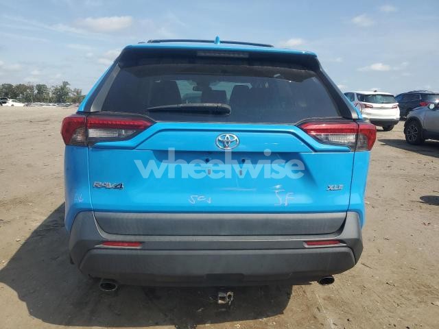 Photo 12 of 2019 TOYOTA RAV4 XLE PREMIUM (VIN JTMC1RFV7KD034692)