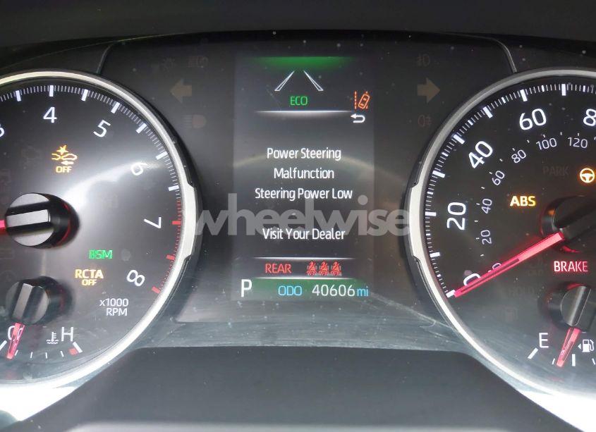 Photo 15 of 2019 Toyota Rav4 XLE PREMIUM (VIN JTMC1RFV9KJ016521)