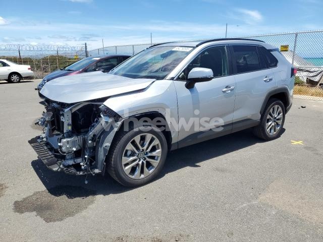 Photo 3 of 2025 TOYOTA RAV4 XLE PREMIUM (VIN JTMC1RFVXSJ033067)