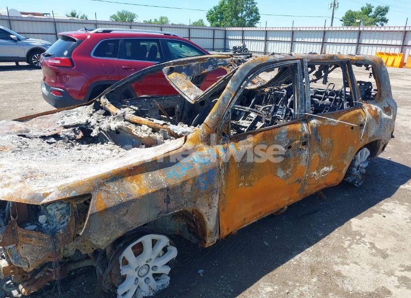 Photo 6 of 2019 Toyota Land CRUISER V8 (VIN JTMCY7AJ2K4075834)