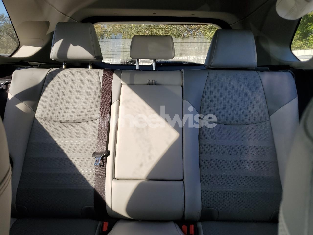 Photo 10 of 2023 TOYOTA RAV4 LIMITED (VIN JTMD6RFV1PD111277)