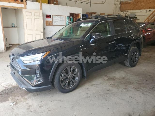 Photo 3 of 2024 TOYOTA RAV4 LIMITED (VIN JTMD6RFV1RD146646)