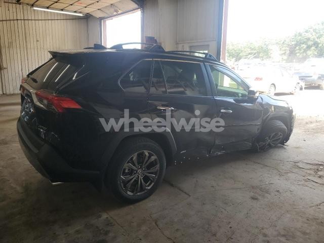 Photo 6 of 2024 TOYOTA RAV4 LIMITED (VIN JTMD6RFV1RD146646)