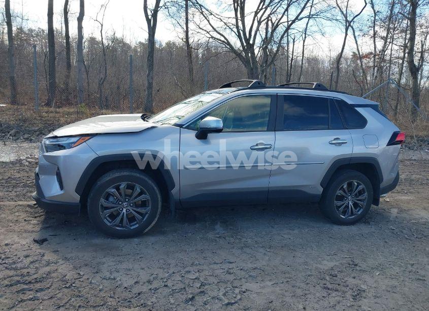 Photo 14 of 2022 Toyota Rav4 HYBRID LIMITED (VIN JTMD6RFV8NJ017198)
