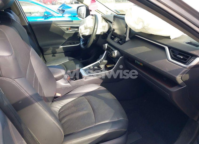 Photo 5 of 2022 Toyota Rav4 HYBRID LIMITED (VIN JTMD6RFV8NJ017198)