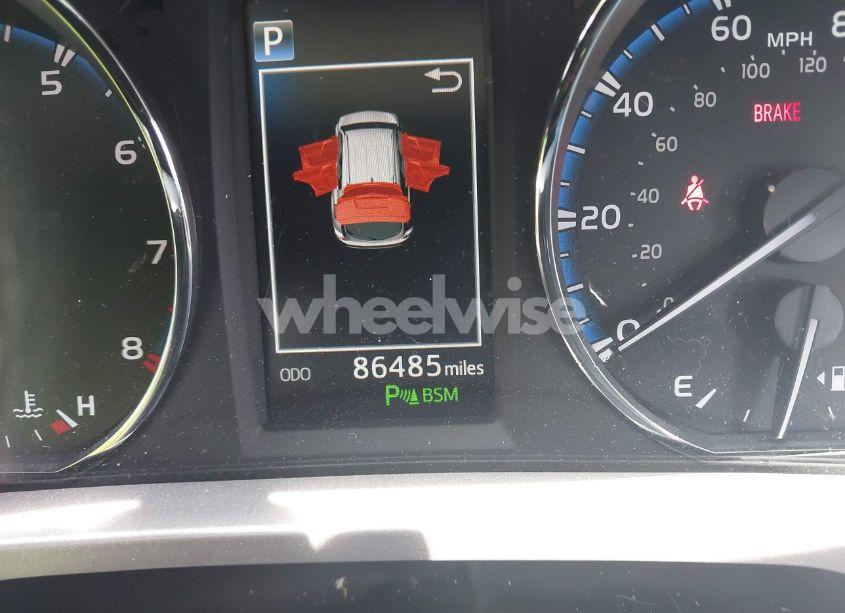 Photo 15 of 2016 Toyota Rav4 LIMITED (VIN JTMDFREV0GJ067632)