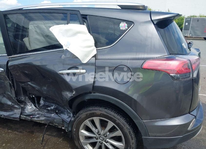 Photo 6 of 2016 Toyota Rav4 LIMITED (VIN JTMDFREV0GJ067632)