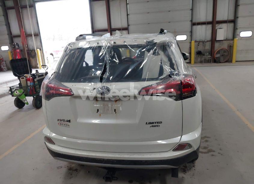 Photo 16 of 2018 Toyota Rav4 LIMITED (VIN JTMDFREV1JJ223488)