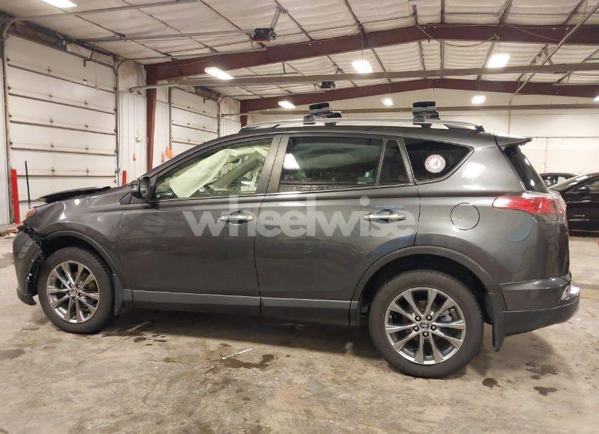 Photo 14 of 2018 Toyota Rav4 LIMITED (VIN JTMDFREV6JJ189726)