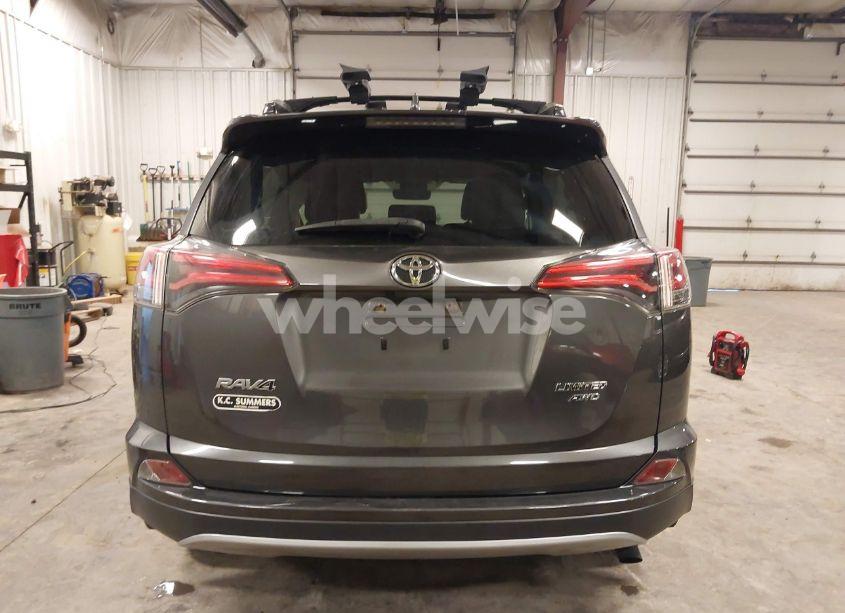 Photo 16 of 2018 Toyota Rav4 LIMITED (VIN JTMDFREV6JJ189726)