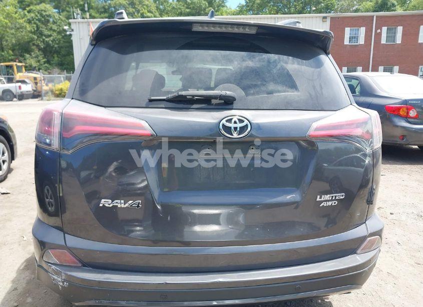 Photo 17 of 2018 Toyota Rav4 LIMITED (VIN JTMDFREV7JJ195275)