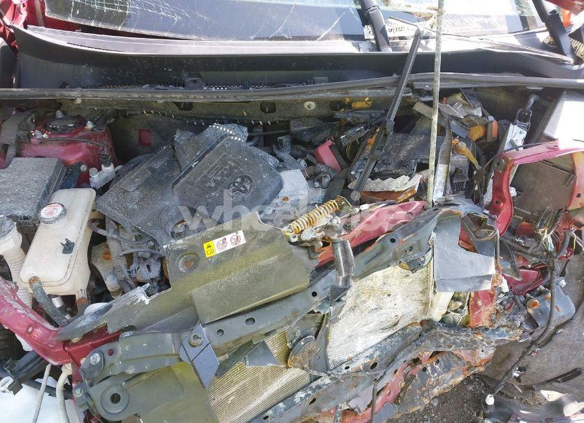 Photo 10 of 2018 Toyota Rav4 LIMITED (VIN JTMDFREV9JD250808)