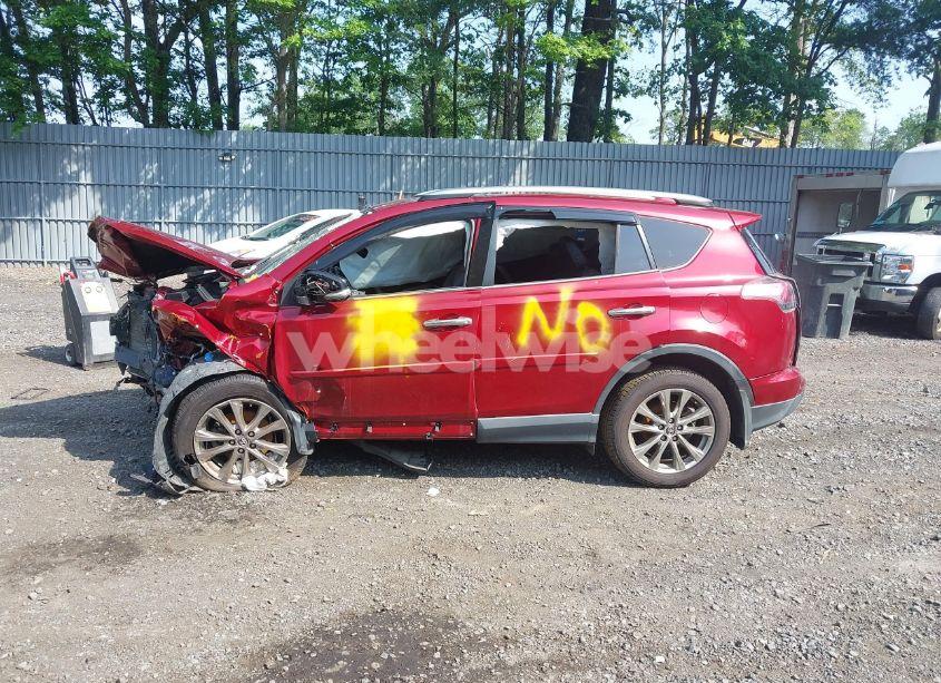 Photo 14 of 2018 Toyota Rav4 LIMITED (VIN JTMDFREV9JD250808)