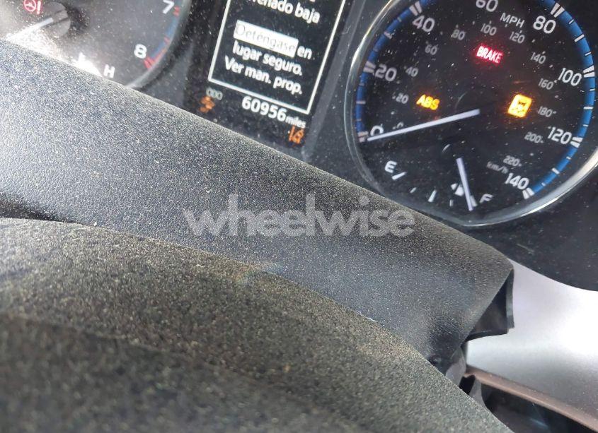 Photo 7 of 2018 Toyota Rav4 LIMITED (VIN JTMDFREV9JD250808)