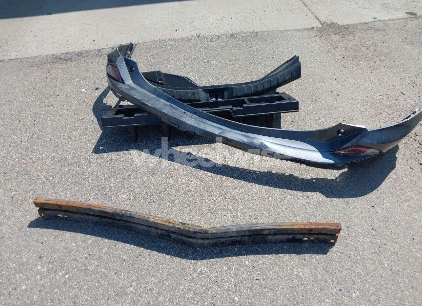 Photo 12 of 2018 Toyota Rav4 LIMITED (VIN JTMDFREVXJD251109)