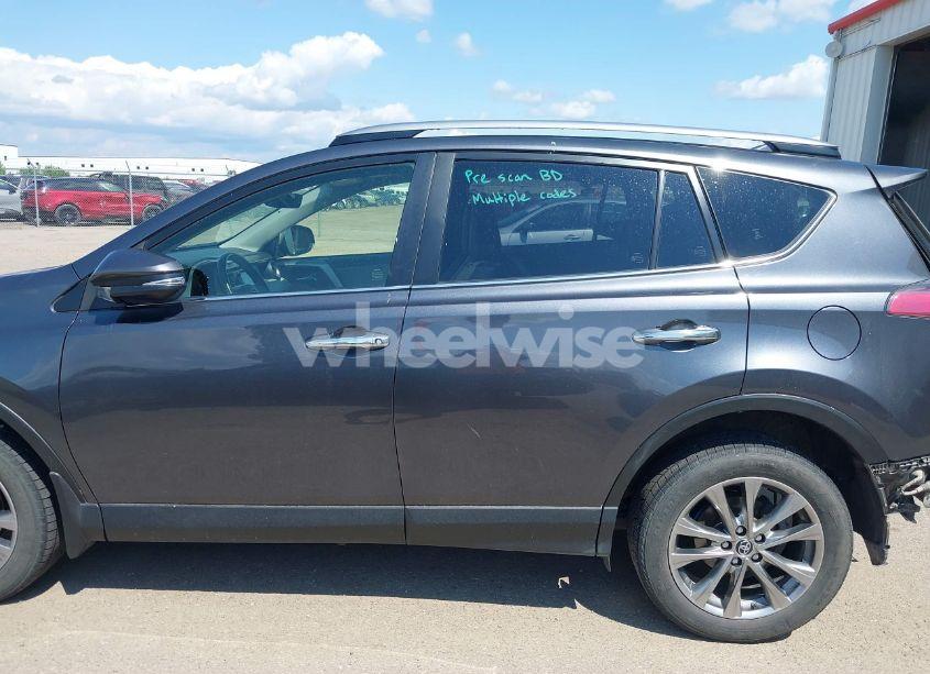 Photo 15 of 2018 Toyota Rav4 LIMITED (VIN JTMDFREVXJD251109)