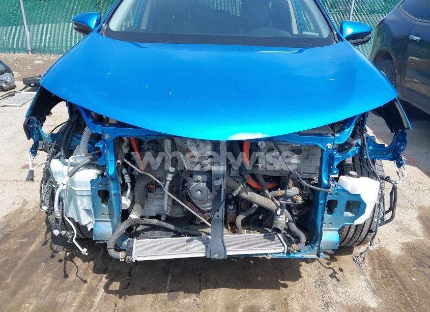 Photo 6 of 2017 Toyota Rav4 HYBRID LIMITED (VIN JTMDJREV1HD118313)