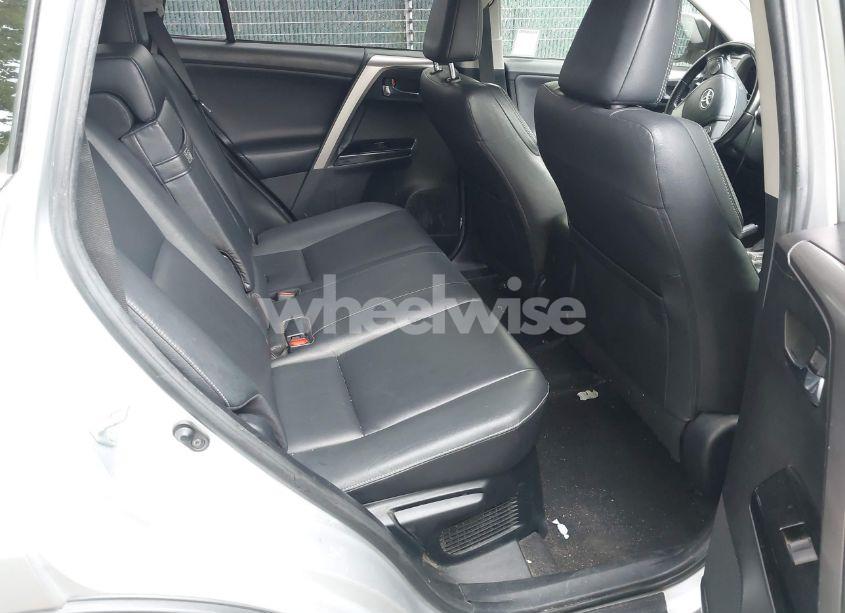 Photo 8 of 2016 Toyota Rav4 HYBRID LIMITED (VIN JTMDJREV2GD001094)