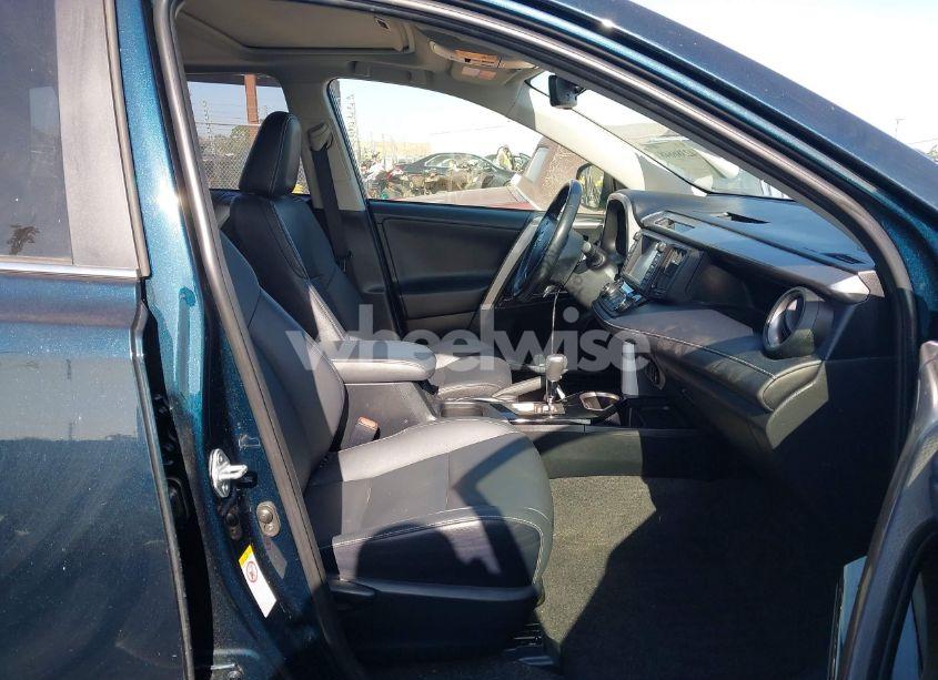 Photo 5 of 2018 Toyota Rav4 HYBRID LIMITED (VIN JTMDJREV2JD167395)