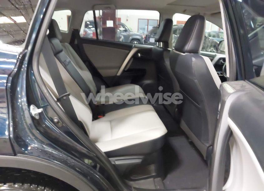 Photo 8 of 2018 Toyota Rav4 HYBRID LIMITED (VIN JTMDJREV2JD237560)