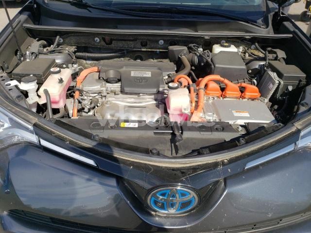 Photo 11 of 2018 TOYOTA RAV4 HV LIMITED (VIN JTMDJREV5JD252229)