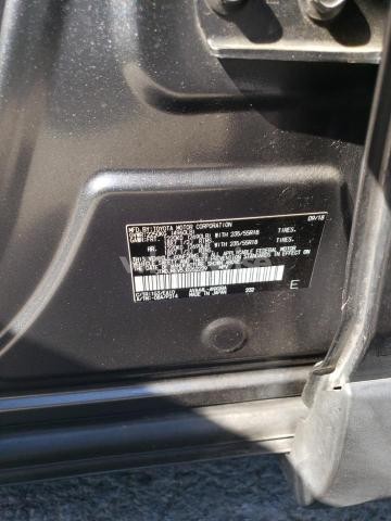 Photo 6 of 2018 TOYOTA RAV4 HV LIMITED (VIN JTMDJREV5JD252229)