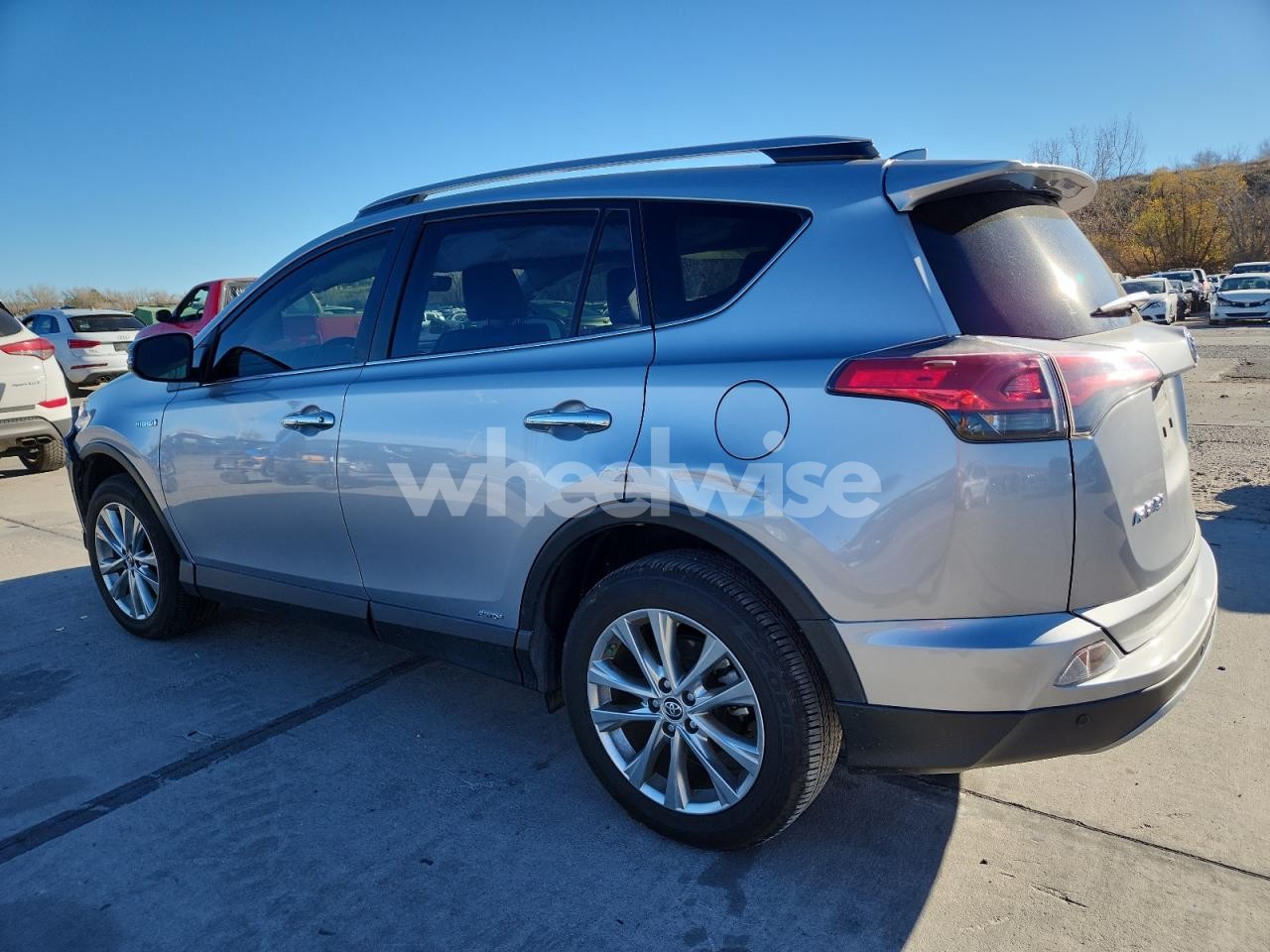 Photo 2 of 2017 TOYOTA RAV4 HV LIMITED (VIN JTMDJREV6HD067066)