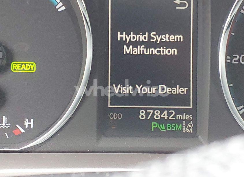 Photo 15 of 2018 Toyota Rav4 HYBRID LIMITED (VIN JTMDJREV8JD248465)