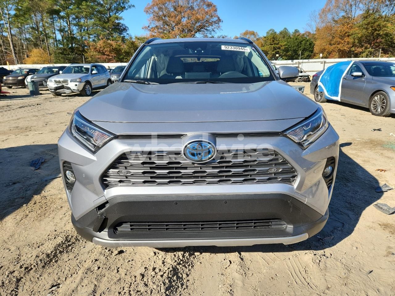 Photo 5 of 2020 TOYOTA RAV4 LIMITED (VIN JTMDWRFV4LD049335)