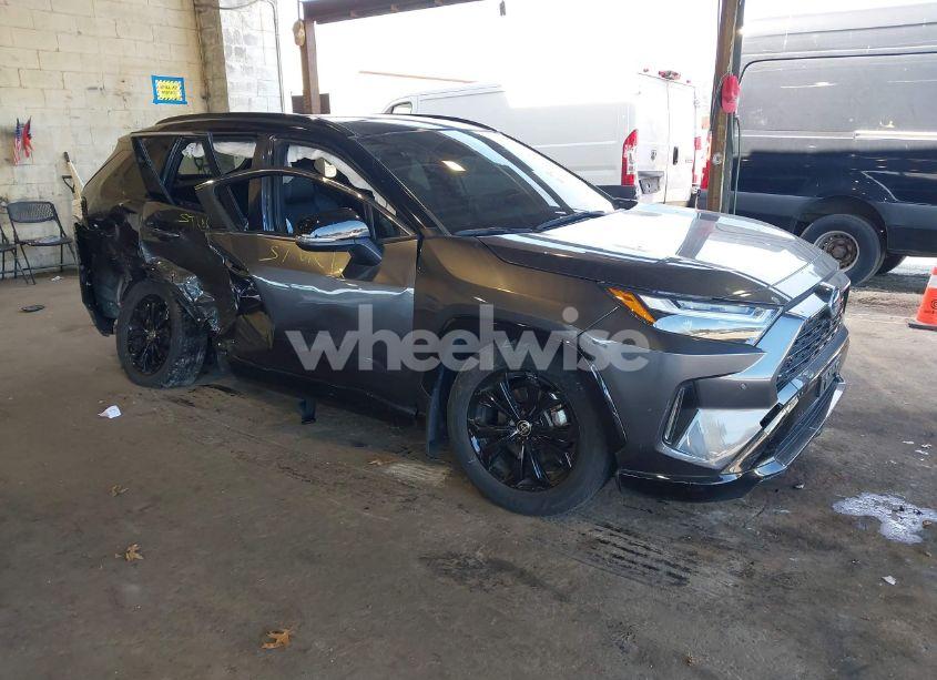 2022 Toyota Rav4 HYBRID XSE (VIN JTME6RFV5NJ020998) main photo
