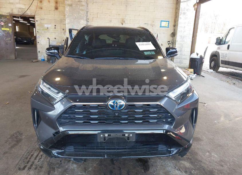 Photo 13 of 2022 Toyota Rav4 HYBRID XSE (VIN JTME6RFV5NJ020998)