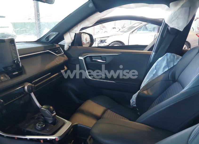 Photo 5 of 2022 Toyota Rav4 HYBRID XSE (VIN JTME6RFV5NJ020998)