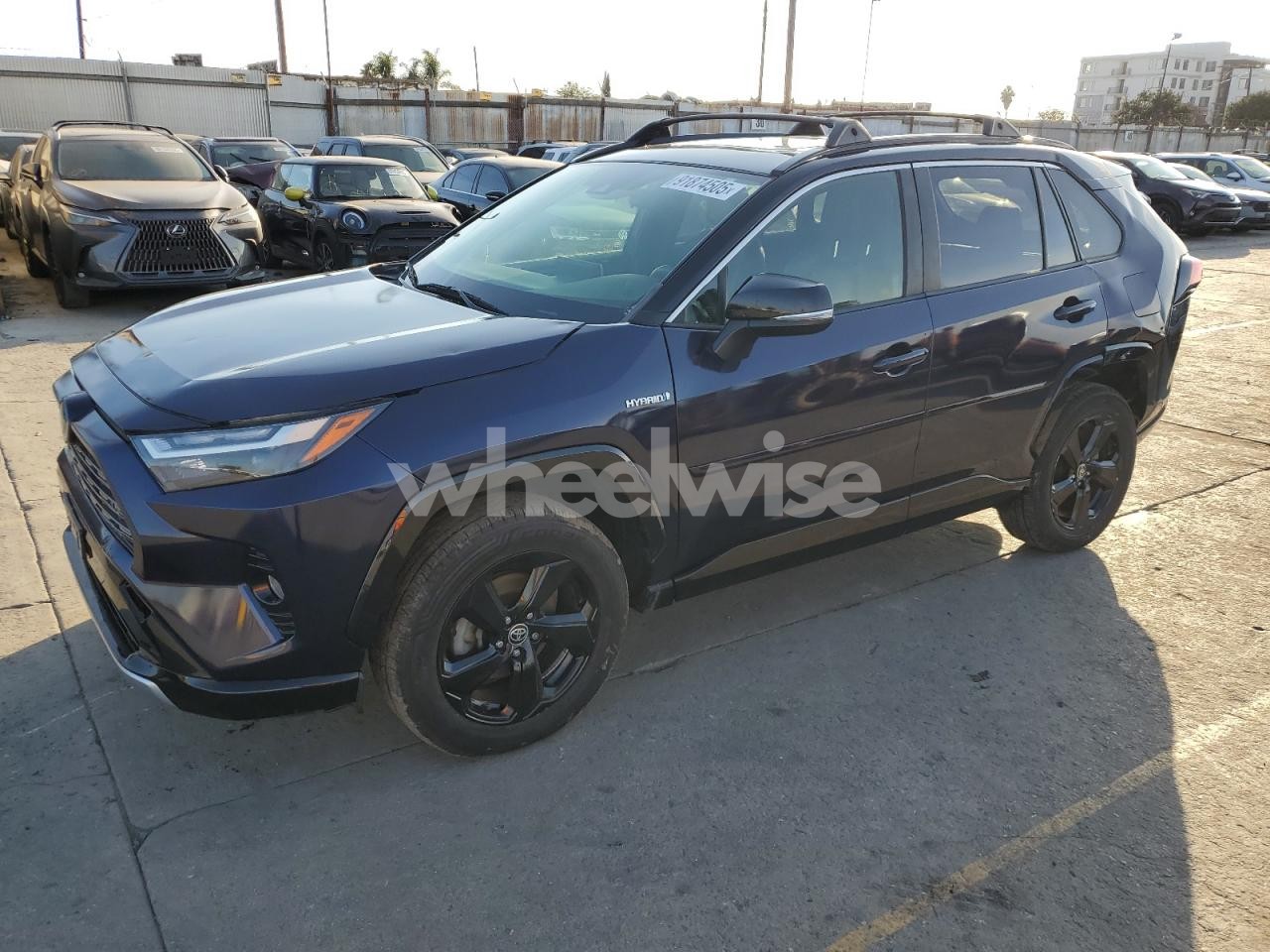 2020 TOYOTA RAV4 XSE N/A (VIN JTMEWRFV1LJ047757) main photo