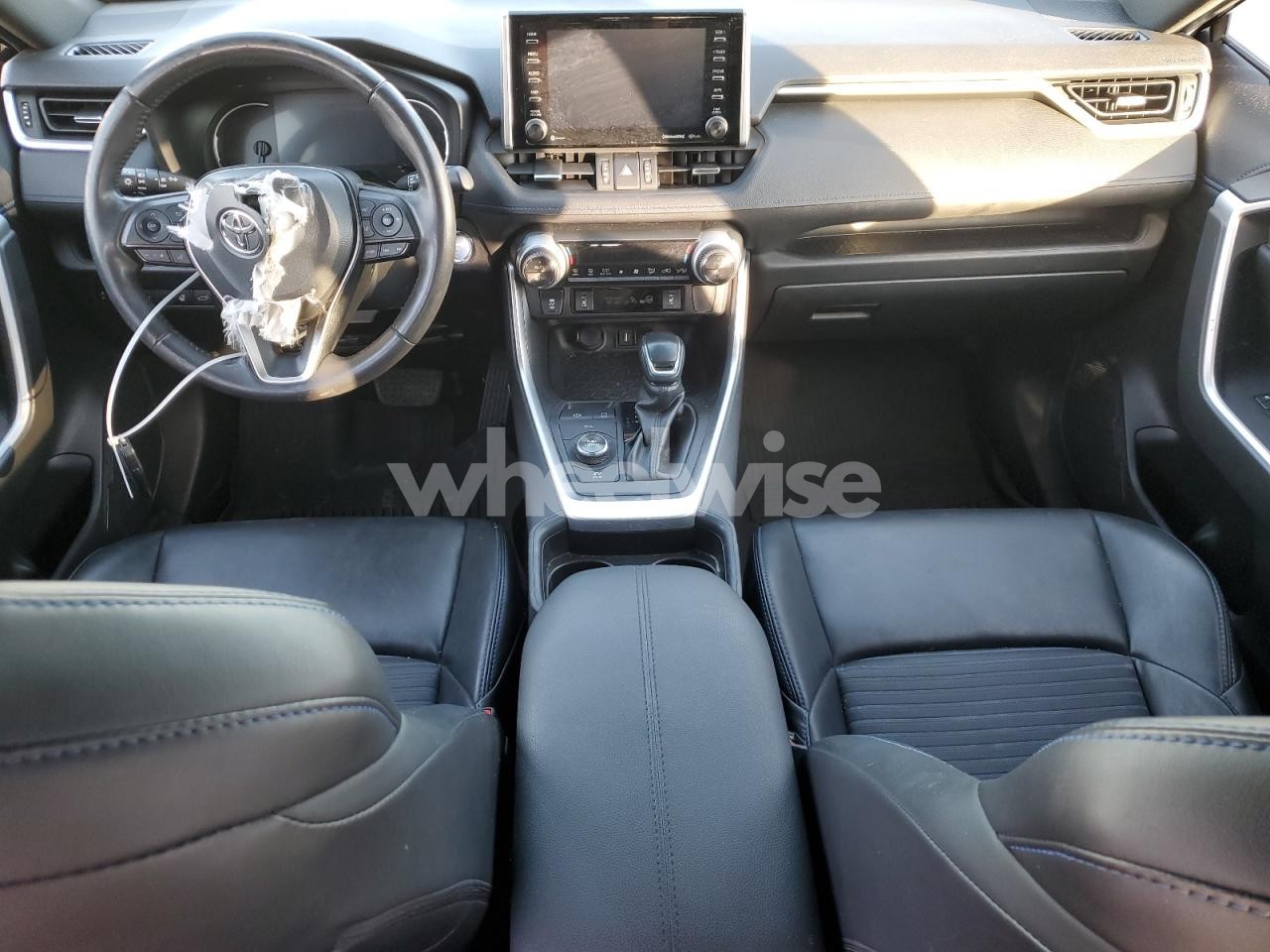 Photo 8 of 2020 TOYOTA RAV4 XSE N/A (VIN JTMEWRFV1LJ047757)