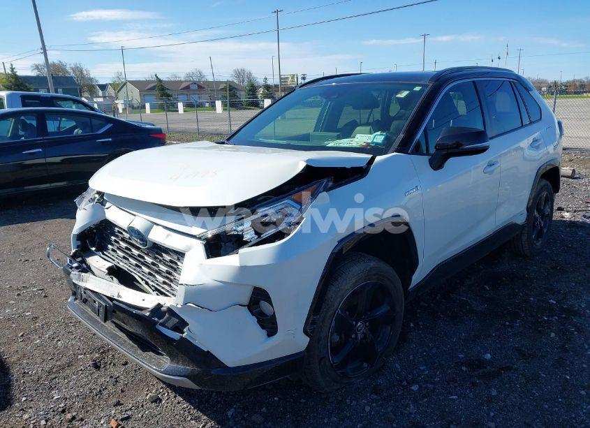 Photo 2 of 2020 Toyota Rav4 HYBRID XSE (VIN JTMEWRFV3LD541634)