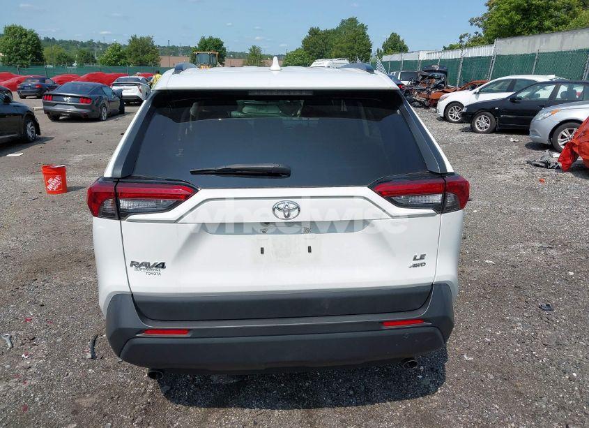 Photo 16 of 2019 Toyota Rav4 LE (VIN JTMF1RFV0KD045059)