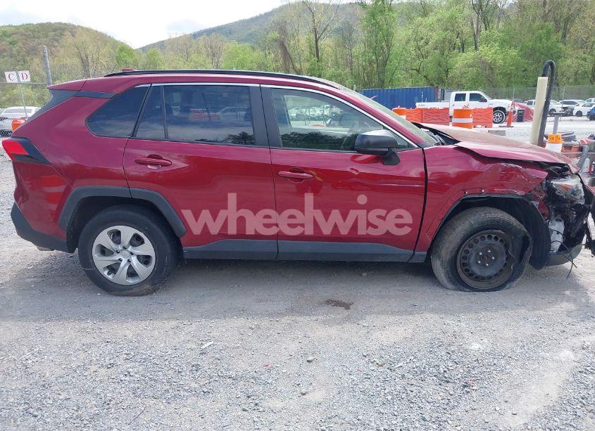 Photo 13 of 2019 Toyota Rav4 LE (VIN JTMF1RFV1KD511159)