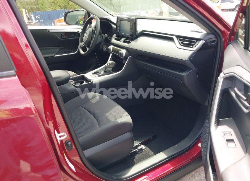 Photo 5 of 2019 Toyota Rav4 LE (VIN JTMF1RFV1KD511159)