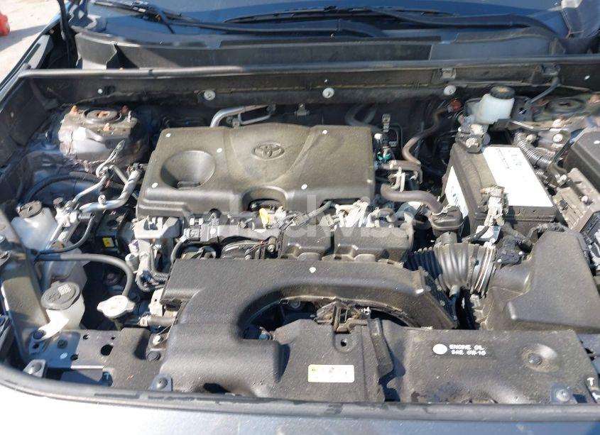 Photo 10 of 2019 Toyota Rav4 LE (VIN JTMF1RFV3KJ002983)